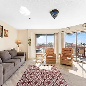 Apartment 1302b St Thomas Square, Panama City Beach